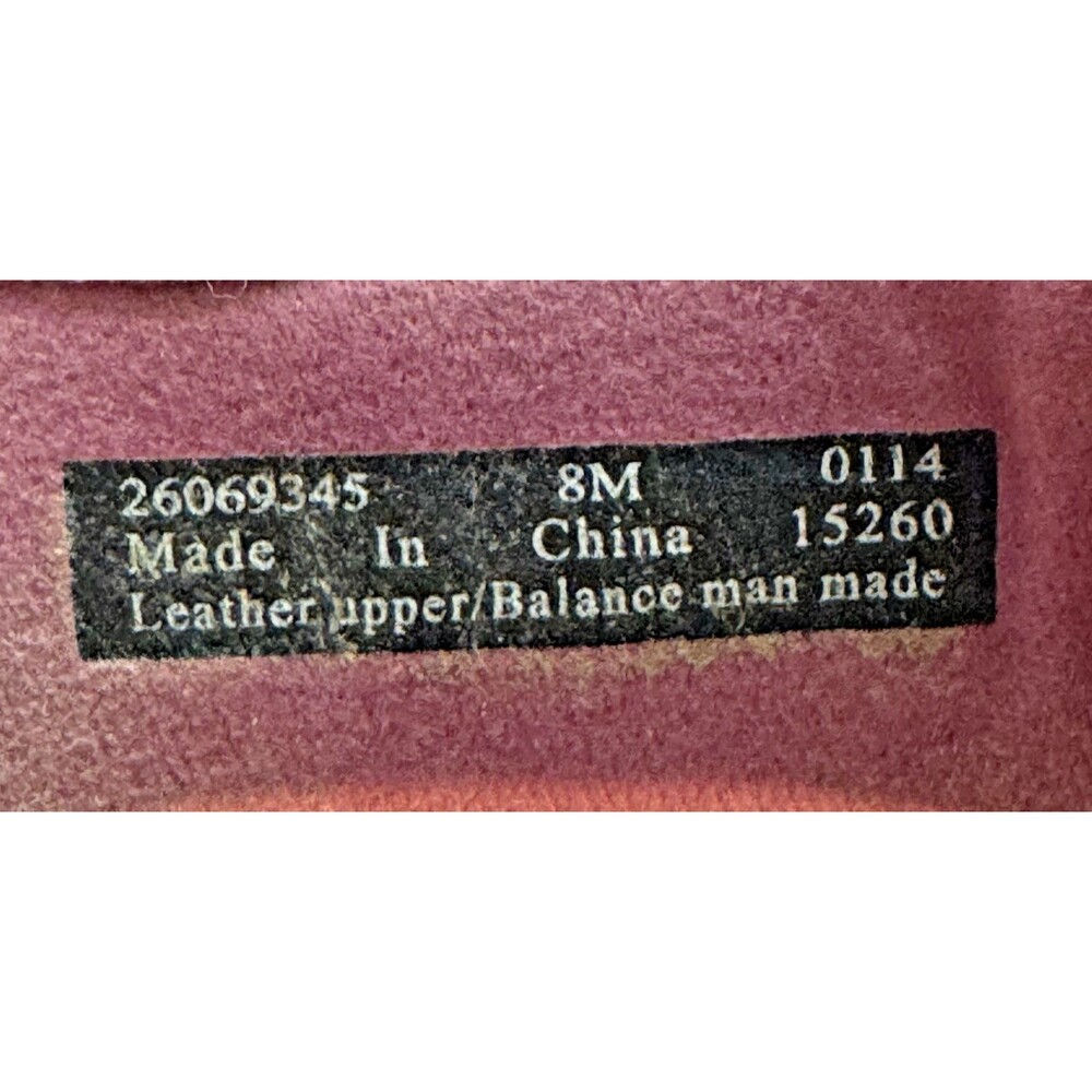 Clarks Red Perforated Leather Thong Sandals - Picture 8 of 11